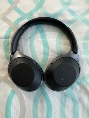 Sony Matte Black Over-Ear Wireless Headphones